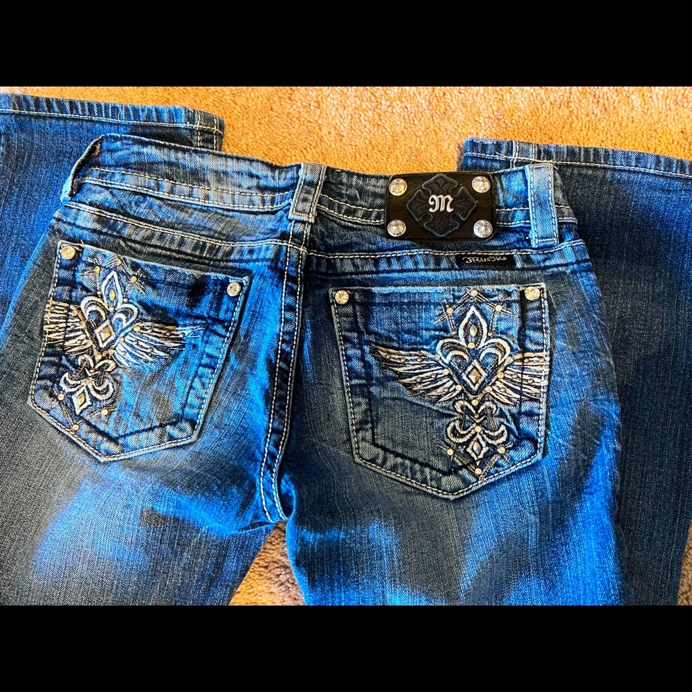Miss me jeans Angel wing rhinestone embellished and embroidered. Size 28 bootcut